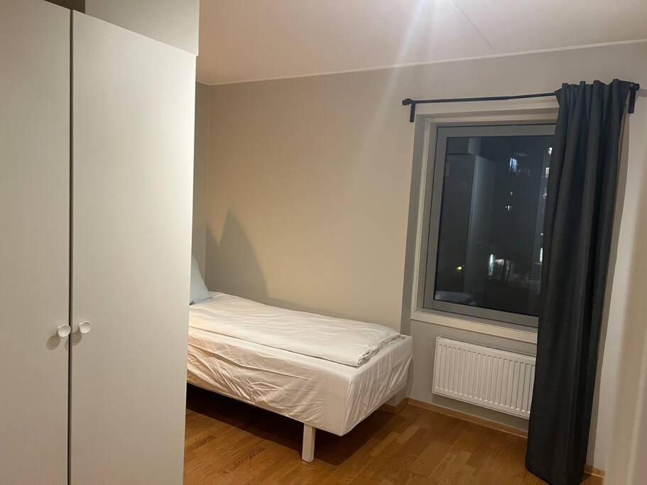 4-Bedroom-Apt For 7/Oslo Central Exterior photo